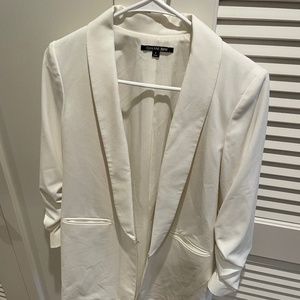 Gianni bini white slouch arm blazer size 2